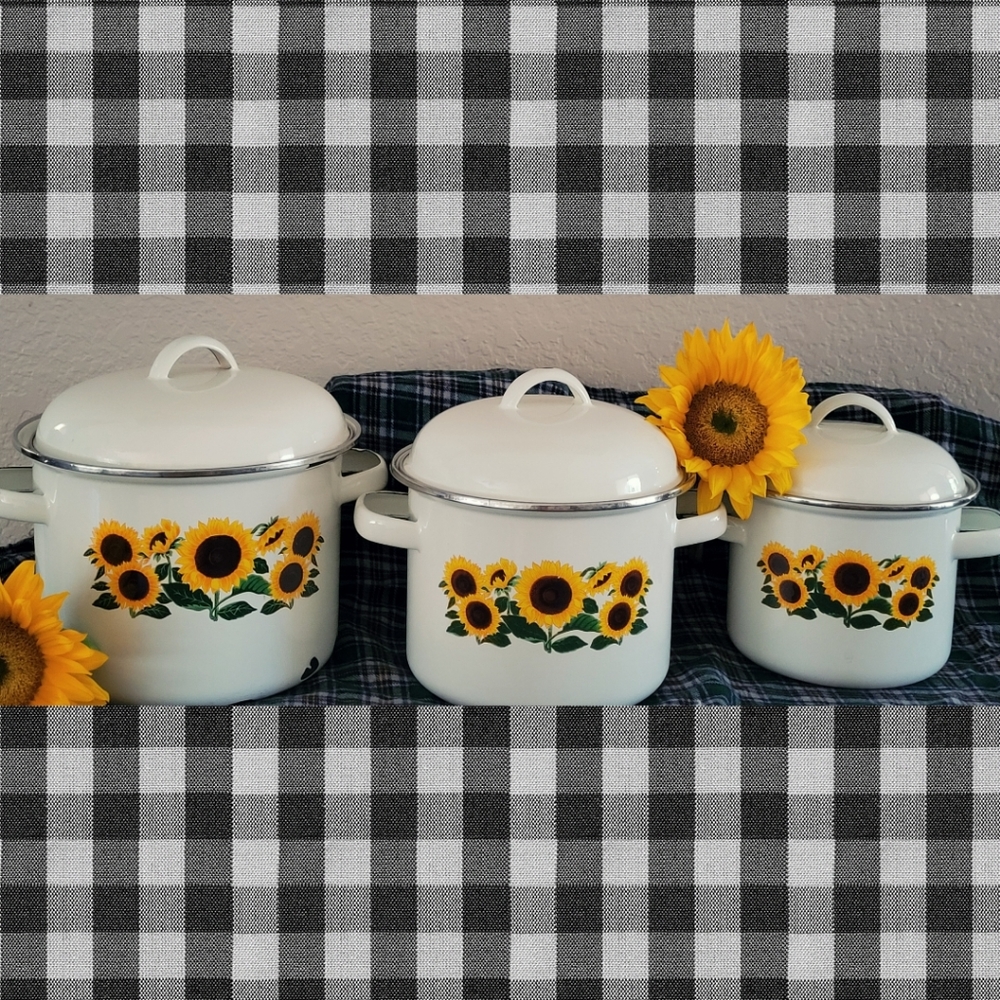 3pc White Sunflower Enamel Pot Set Vintage Cottage Core